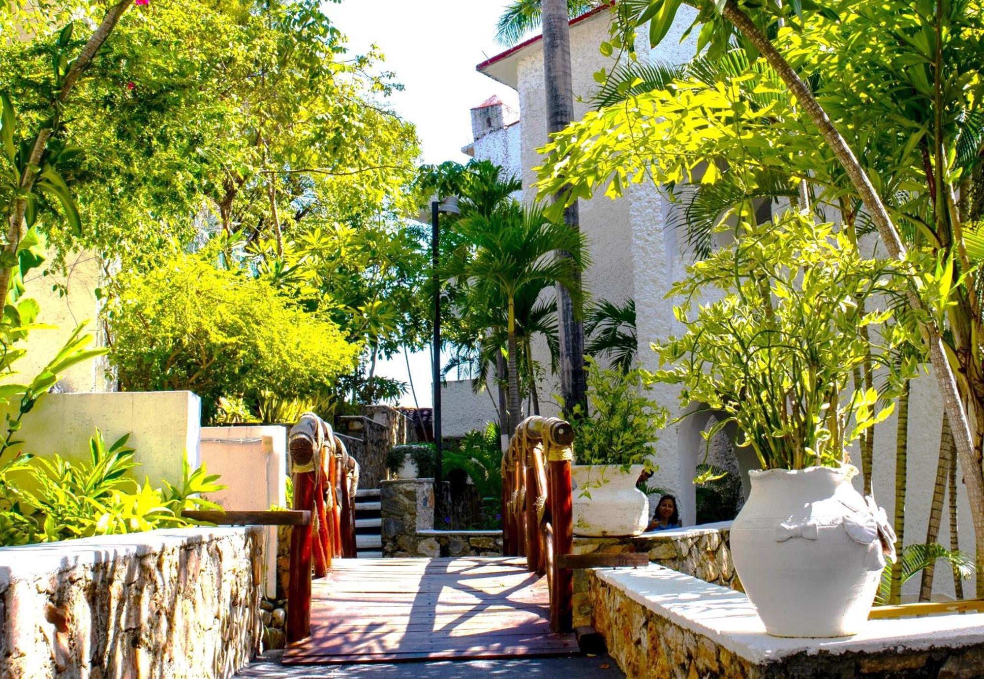 Hotel Marina Resort & Beach Club Santa Cruz Huatulco Kültér fotó